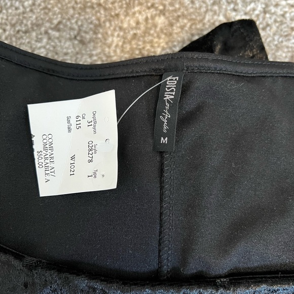 ‼️SOLD‼️Black Dress - Picture 4 of 4